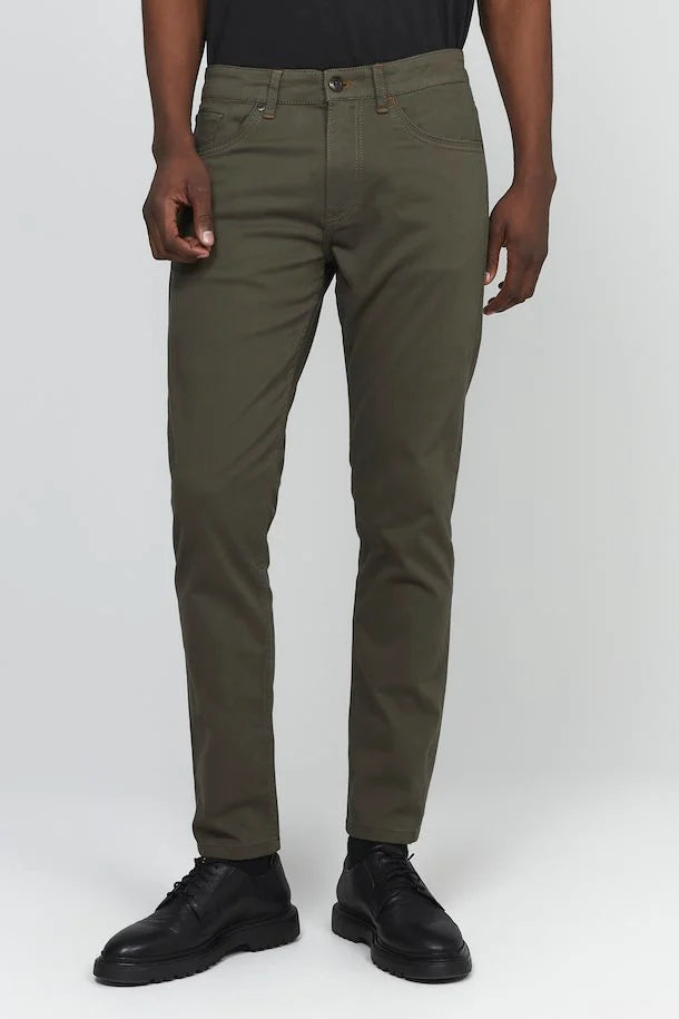 Matinique MApete Chinos Olive Night